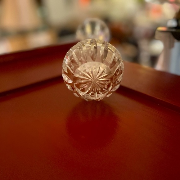 Vintage Lead cut Crystal fluted hand cut base with star design - Picture 3 of 12